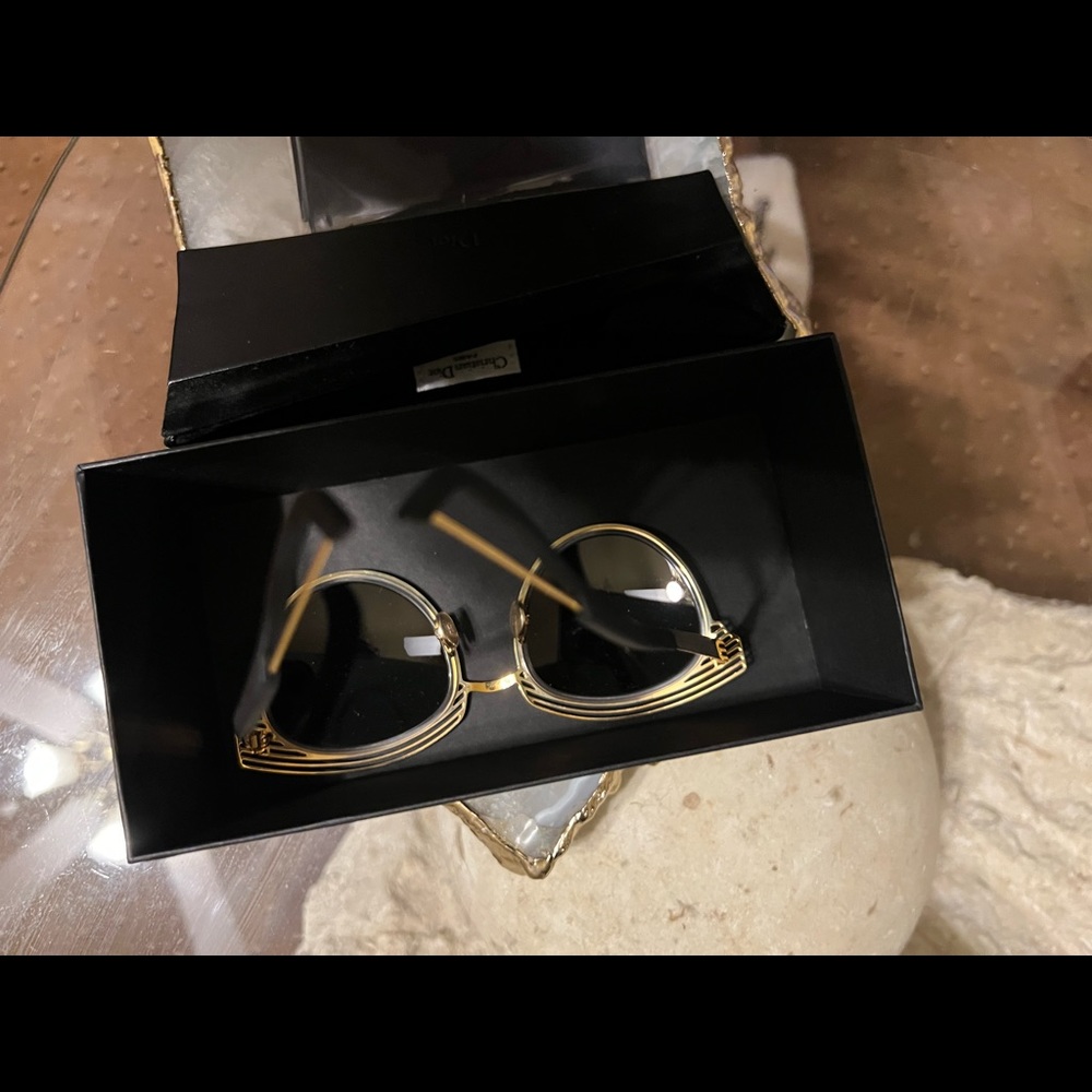Dior Women's DIORENIGME 51mm Sunglasses
NWT/NEW - Picture 5 of 11